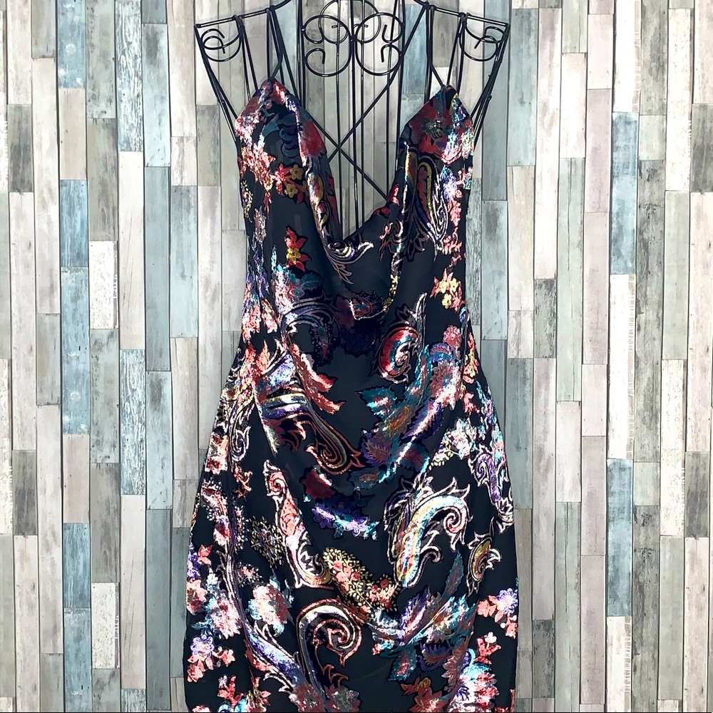 PRETTYLITTLETHING BRAND NEW DRESS